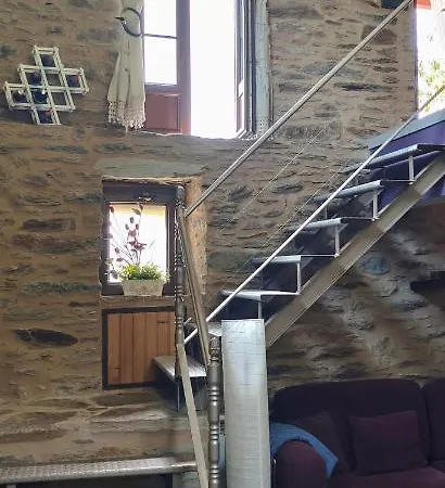 Holiday home A Porta Exclusividad En La Ribeira Sacra *